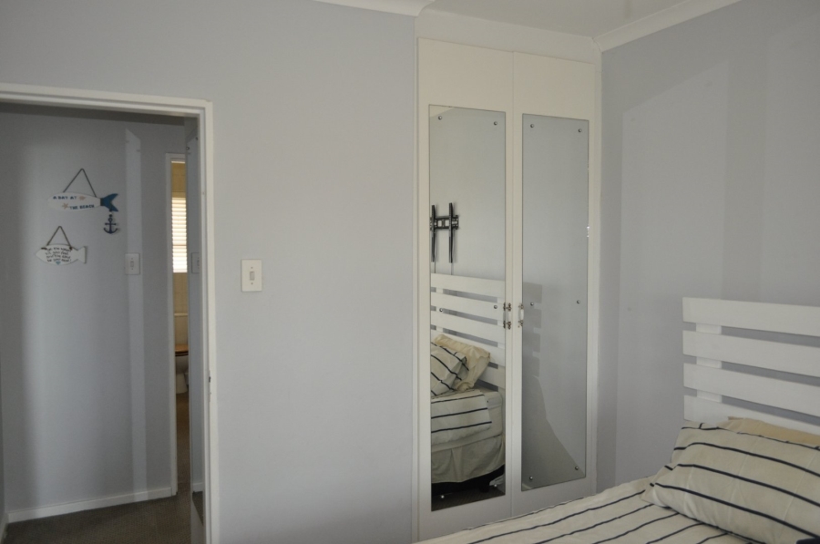 3 Bedroom Property for Sale in Wavecrest Eastern Cape